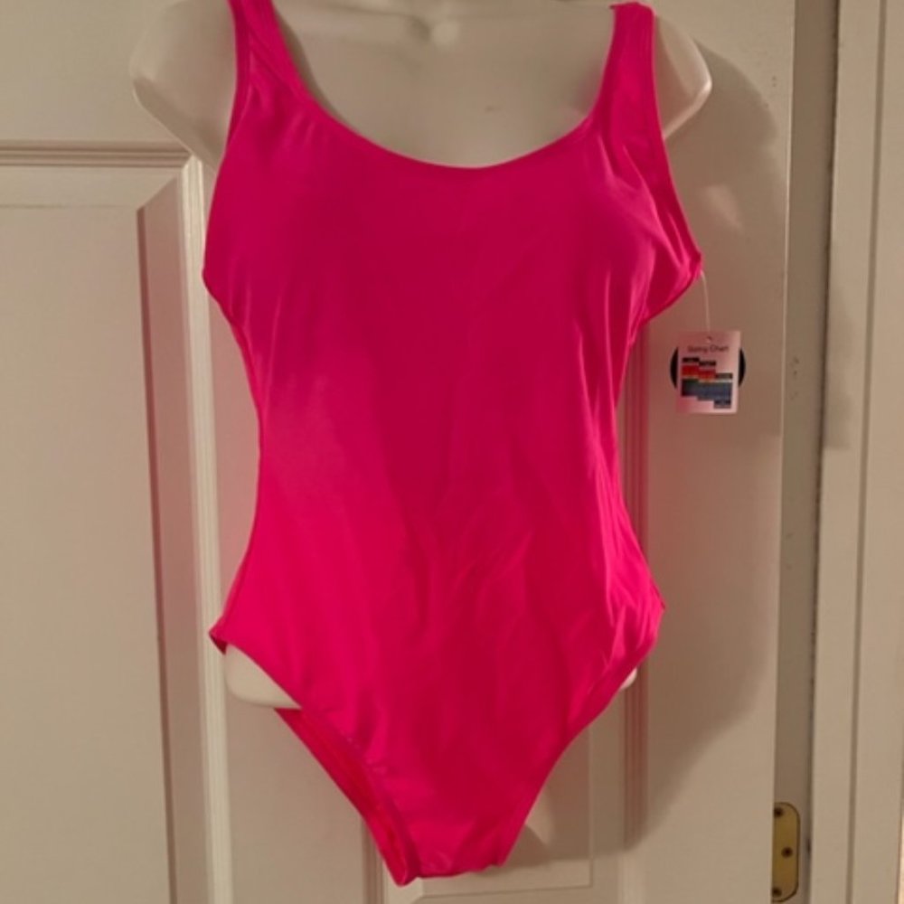 Nobo NWT Pink Swimsuit size medium